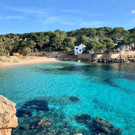 Sonne & Meerblick Aus 40 Grad Heissem Whirlpool Geniessen - Zentral Am Hafen Und Dennoch Ruhig Cala Ratjada  Exterior foto